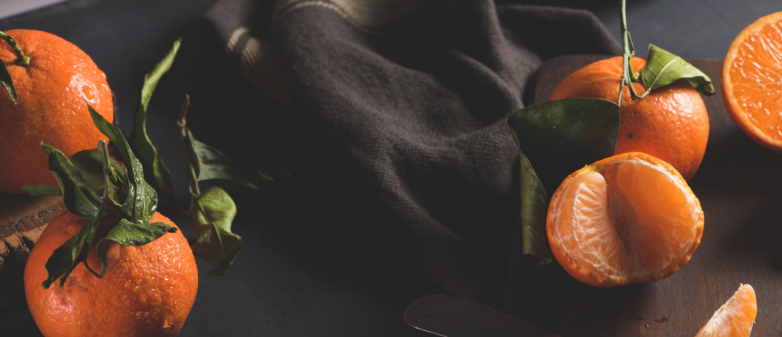 fresh mandarin oranges or tangerines